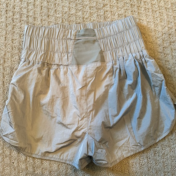 NWOT sz M Free People Movement The Way Home Shorts Artic Fox grey gray - Picture 5 of 10